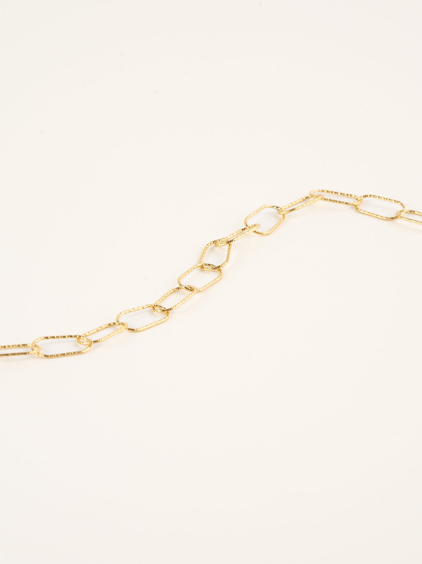 ISABELLA CHAIN NECKLACE